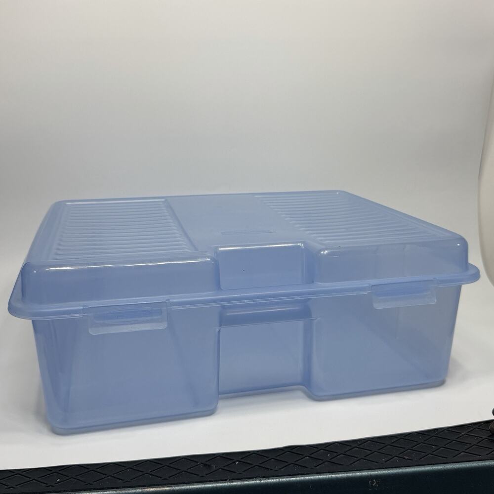 1995 Rubbermaid Blue Snap Case Storage Hinged Lid #2283 4.1 Gallon Clear 14x17"